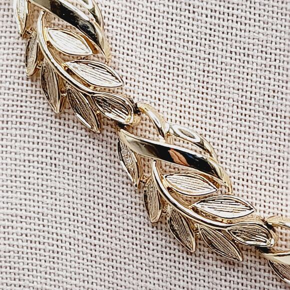 Vintage Gold Plated Leaf Link Choker Necklace 15” 1950s–1960s - Picture 3 of 13